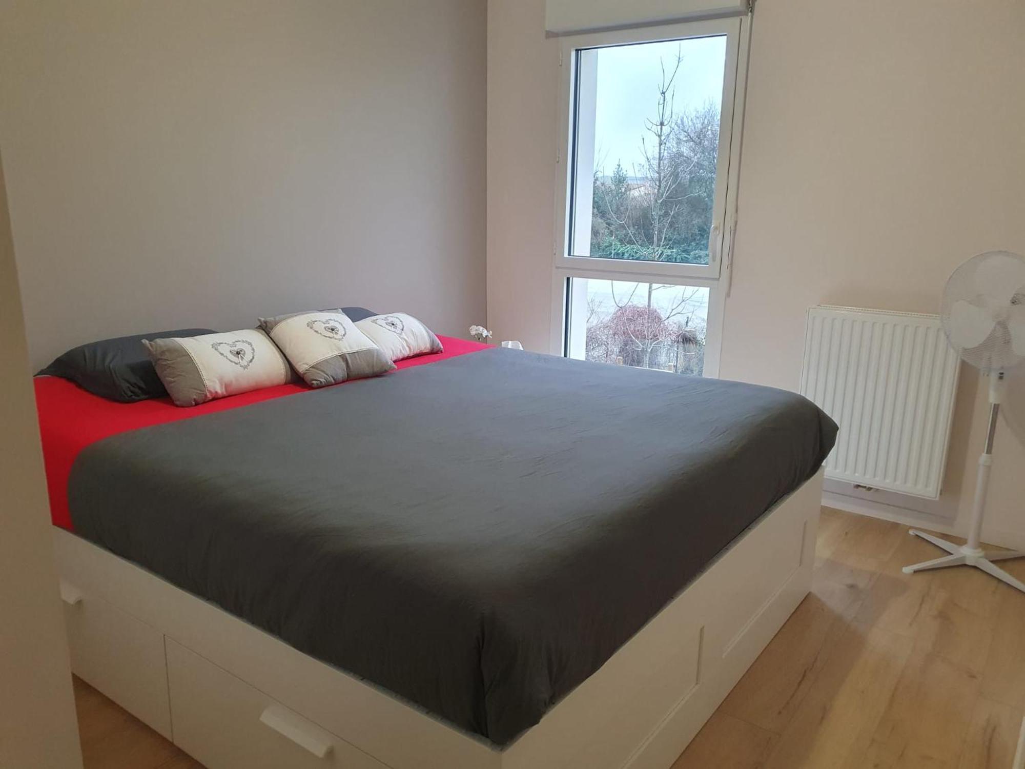 Appartement A Floirac Avec 2 Chambres, Un Parking Prive, Une Terrasse, A 5 Minutes En Voiture De L'Arkea Arena De Bordeaux Eksteriør billede